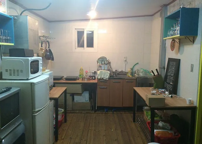 Sinchon Sisters Хостел